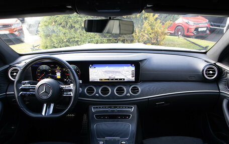 Mercedes-Benz E-Класс, 2021 год, 4 378 000 рублей, 12 фотография