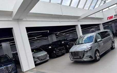 Mercedes-Benz V-Класс, 2026 год, 14 580 000 рублей, 36 фотография