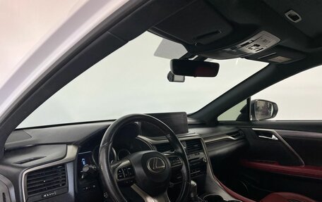 Lexus RX IV рестайлинг, 2019 год, 4 350 000 рублей, 12 фотография