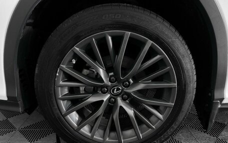 Lexus RX IV рестайлинг, 2019 год, 4 350 000 рублей, 17 фотография