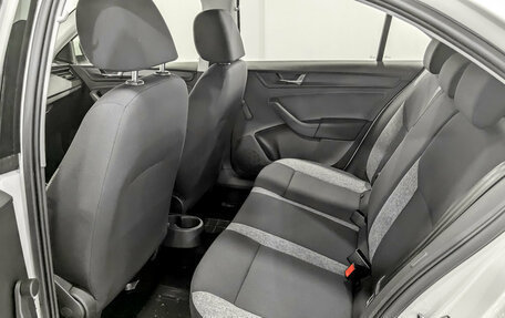 Skoda Rapid II, 2021 год, 1 290 000 рублей, 12 фотография