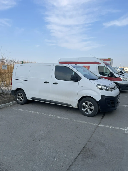 Citroen Jumpy III, 2019 год, 2 000 000 рублей, 2 фотография