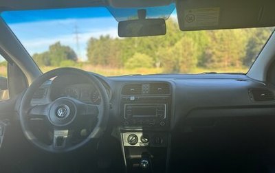 Volkswagen Polo VI (EU Market), 2013 год, 480 000 рублей, 1 фотография