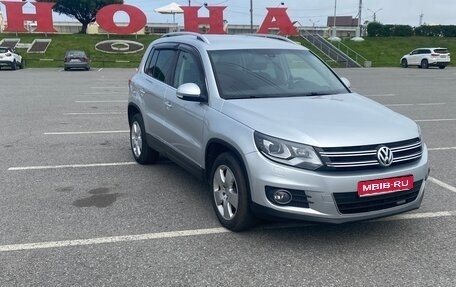 Volkswagen Tiguan I, 2012 год, 1 480 000 рублей, 1 фотография