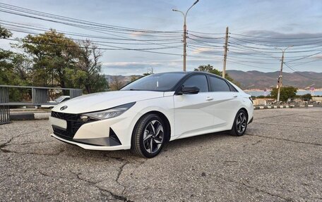Hyundai Elantra, 2021 год, 1 490 000 рублей, 1 фотография