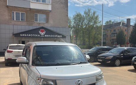 Toyota bB II рестайлинг, 2008 год, 600 000 рублей, 1 фотография