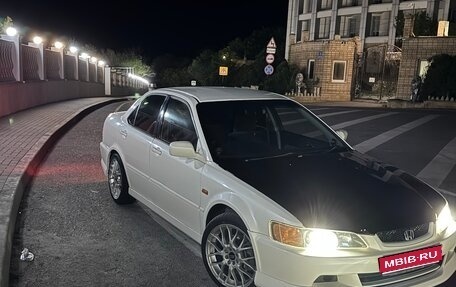 Honda Accord VII рестайлинг, 2000 год, 550 000 рублей, 1 фотография