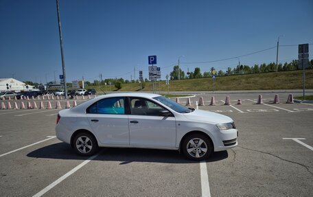 Skoda Rapid I, 2015 год, 1 000 000 рублей, 7 фотография