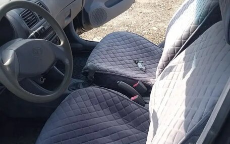 Hyundai Accent II, 2005 год, 390 000 рублей, 5 фотография