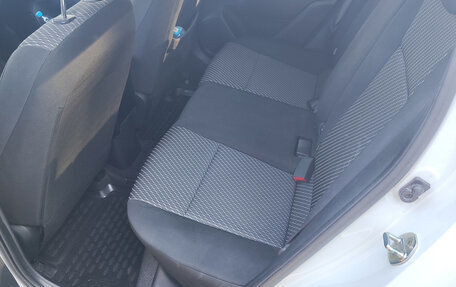 KIA Rio IV, 2018 год, 1 200 000 рублей, 12 фотография