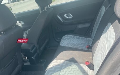 Skoda Fabia II, 2009 год, 400 000 рублей, 12 фотография