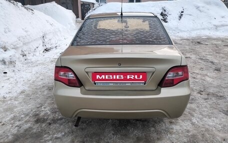 Daewoo Nexia I рестайлинг, 2010 год, 240 000 рублей, 9 фотография