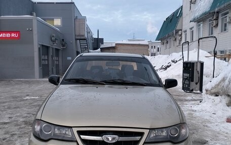Daewoo Nexia I рестайлинг, 2010 год, 240 000 рублей, 10 фотография