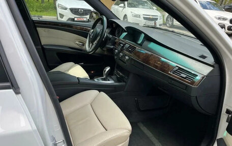 BMW 5 серия, 2008 год, 2 990 000 рублей, 12 фотография