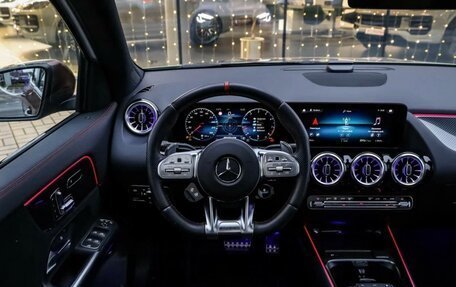 Mercedes-Benz GLA AMG, 2022 год, 5 400 000 рублей, 26 фотография