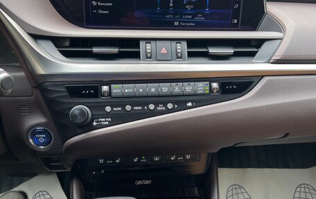 Lexus ES VII, 2018 год, 4 290 000 рублей, 15 фотография