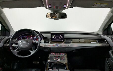 Audi A8, 2016 год, 3 500 000 рублей, 28 фотография