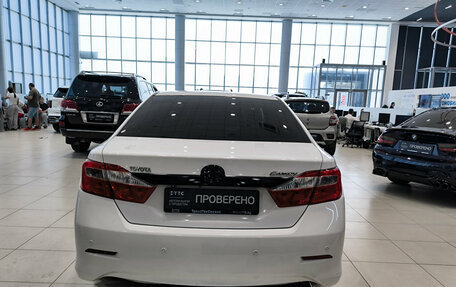 Toyota Camry, 2014 год, 1 750 000 рублей, 7 фотография