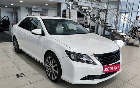 Toyota Camry, 2014 год, 1 750 000 рублей, 3 фотография