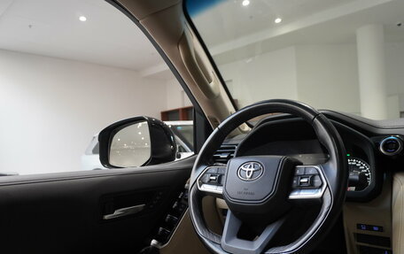 Toyota Land Cruiser, 2023 год, 11 525 000 рублей, 17 фотография