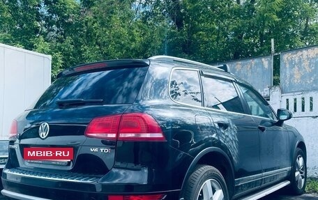 Volkswagen Touareg III, 2013 год, 1 750 000 рублей, 2 фотография