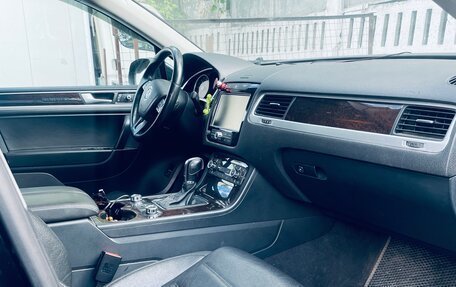 Volkswagen Touareg III, 2013 год, 1 750 000 рублей, 9 фотография