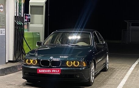 BMW 5 серия, 2001 год, 850 000 рублей, 18 фотография