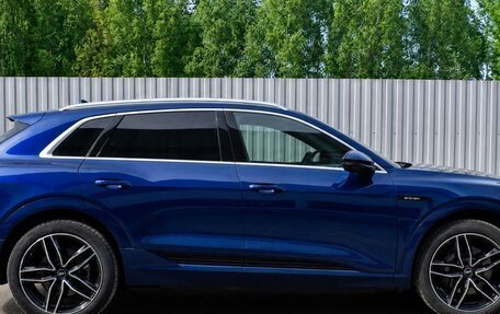 Audi e-tron I, 2021 год, 5 400 000 рублей, 2 фотография