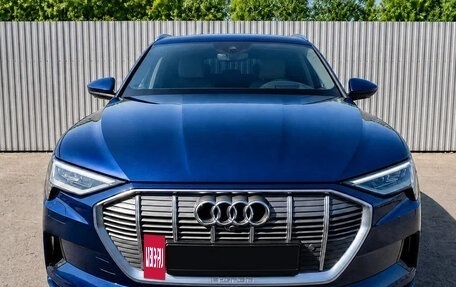 Audi e-tron I, 2021 год, 5 400 000 рублей, 6 фотография