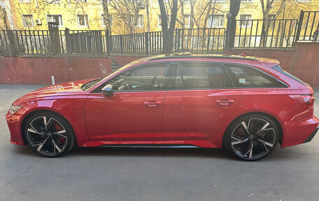 Audi RS 6, 2022 год, 15 900 000 рублей, 5 фотография