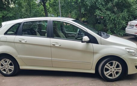 Mercedes-Benz B-Класс, 2011 год, 760 000 рублей, 5 фотография