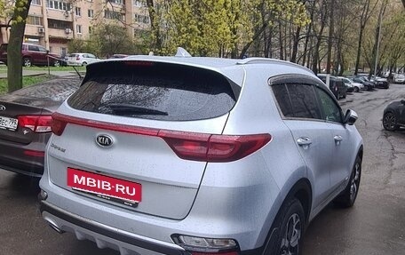 KIA Sportage IV рестайлинг, 2019 год, 2 370 000 рублей, 2 фотография