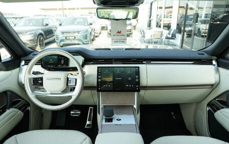 Land Rover Range Rover IV рестайлинг, 2025 год, 19 900 000 рублей, 8 фотография