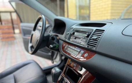 Toyota Camry V40, 2004 год, 3 600 000 рублей, 18 фотография