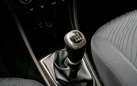 Hyundai Solaris II рестайлинг, 2014 год, 833 000 рублей, 16 фотография