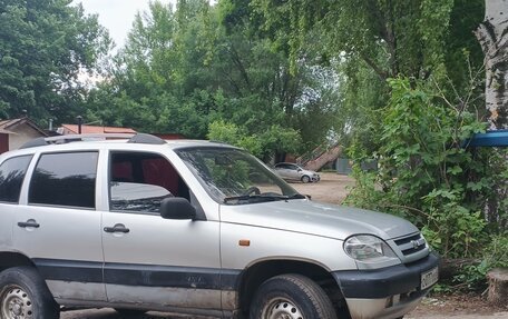 Chevrolet Niva I рестайлинг, 2003 год, 230 000 рублей, 4 фотография