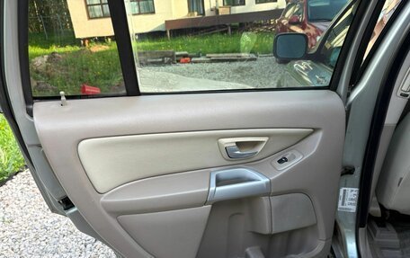 Volvo XC90 II рестайлинг, 2004 год, 800 000 рублей, 9 фотография