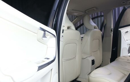Volvo XC60 II, 2017 год, 1 899 000 рублей, 6 фотография