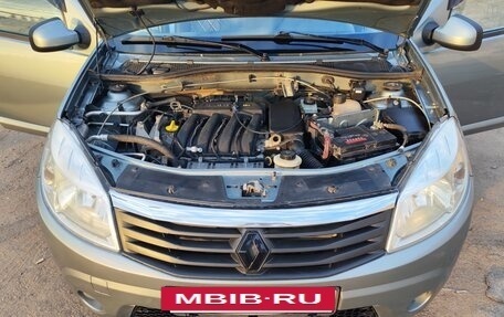 Renault Sandero I, 2010 год, 500 000 рублей, 2 фотография