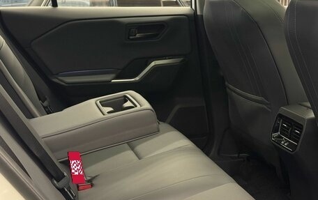 Toyota RAV4, 2026 год, 3 950 000 рублей, 40 фотография