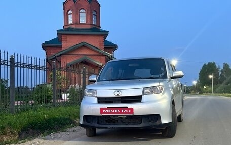 Toyota bB II рестайлинг, 2008 год, 600 000 рублей, 2 фотография