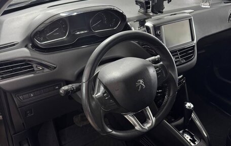 Peugeot 208 II, 2012 год, 460 000 рублей, 6 фотография
