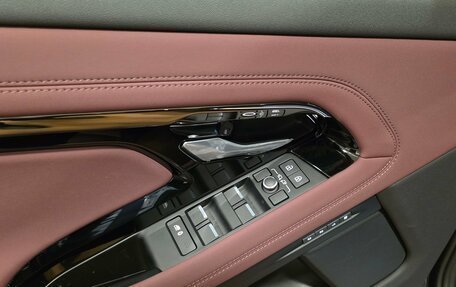 Land Rover Range Rover Evoque II, 2025 год, 5 850 000 рублей, 10 фотография
