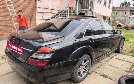 Mercedes-Benz S-Класс, 2005 год, 900 000 рублей, 3 фотография