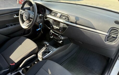 KIA Rio IV, 2019 год, 1 395 000 рублей, 12 фотография