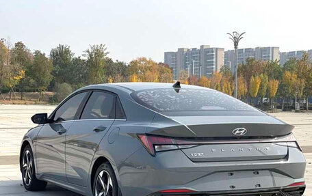 Hyundai Elantra, 2023 год, 1 550 000 рублей, 4 фотография