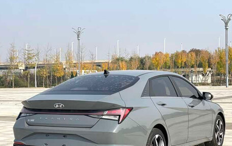 Hyundai Elantra, 2023 год, 1 550 000 рублей, 6 фотография