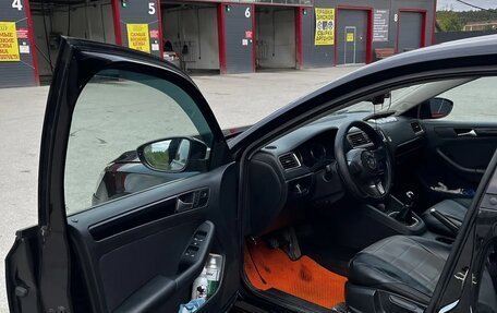 Volkswagen Jetta VI, 2012 год, 600 000 рублей, 6 фотография