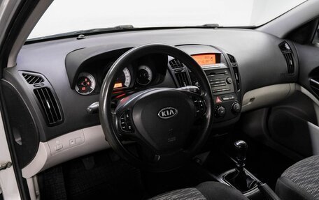 KIA cee'd I рестайлинг, 2007 год, 550 000 рублей, 10 фотография