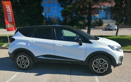 Renault Kaptur I рестайлинг, 2021 год, 1 750 000 рублей, 1 фотография
